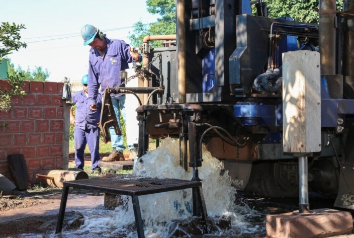 Misiones refuerza el cooperativismo del agua con una nueva línea de créditos