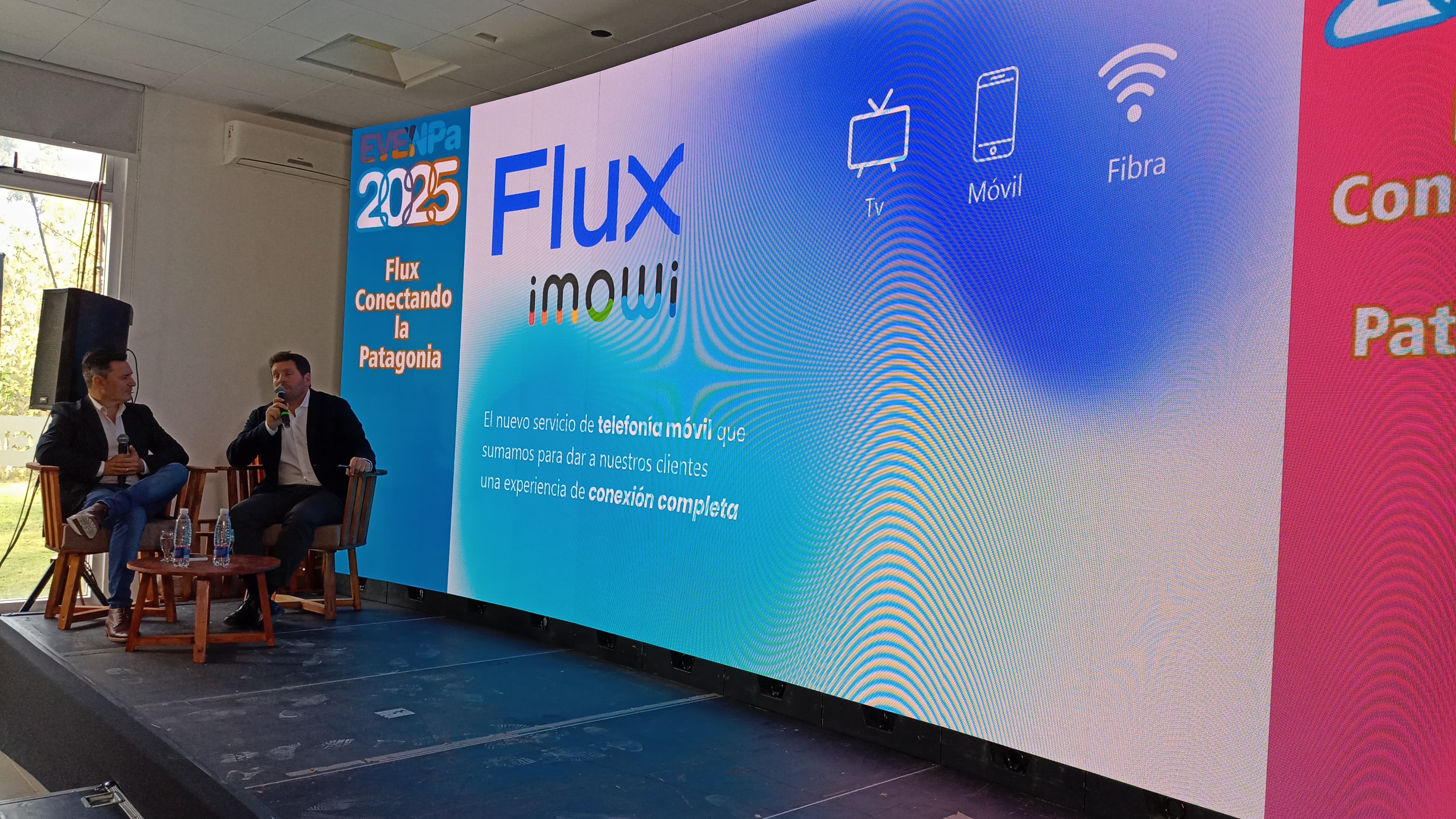 Flux presentó en EVENPa a su nuevo servicio de telefonía móvil