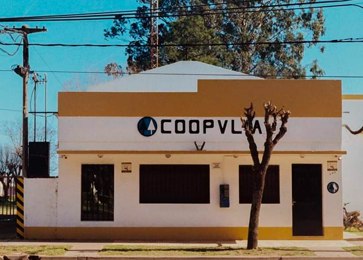 Solidaridad y gestión cooperativa: la Cooperativa de Villa Lía entregó televisores al sector geriátrico de la unidad sanitaria