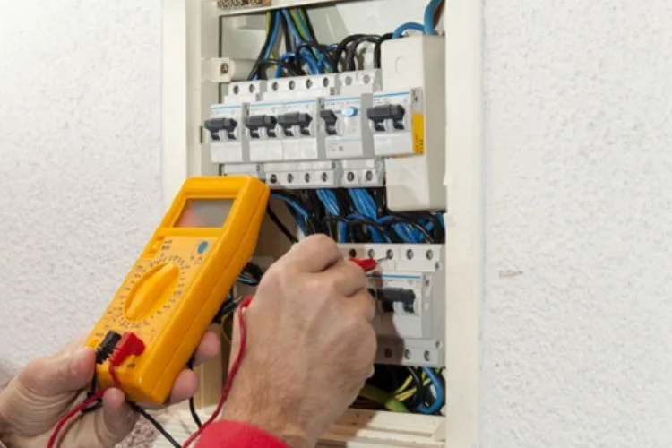 Córdoba: Buscan suspender la ley de seguridad eléctrica