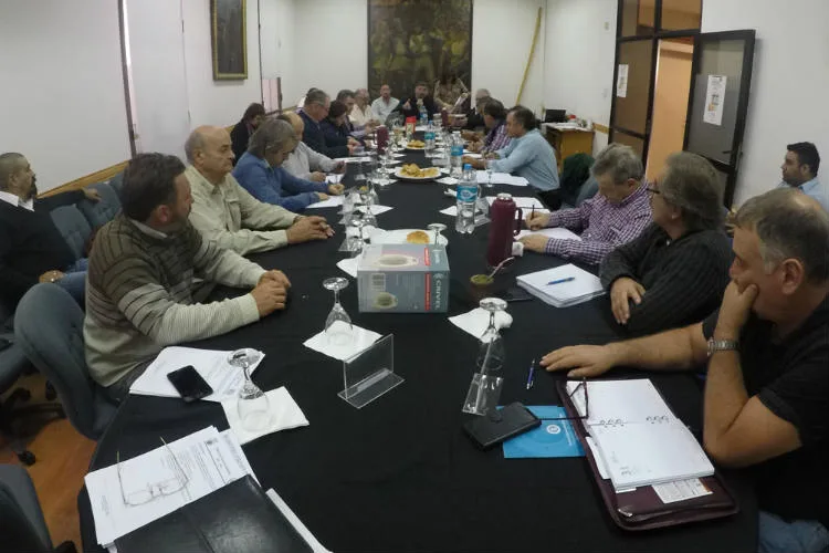 La FAA pide al gobierno nacional políticas de fondo