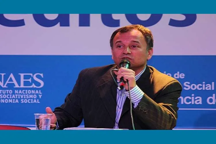 “No puede haber crédito solidario si no hay ahorro”