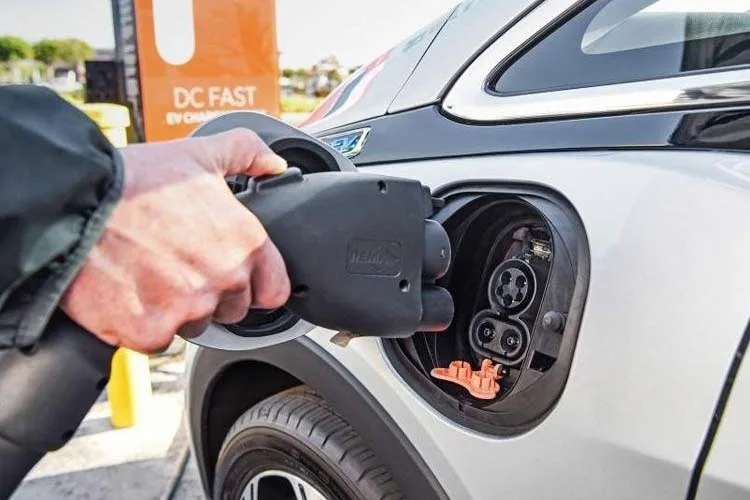Córdoba fijó tarifas para la carga de autos eléctricos
