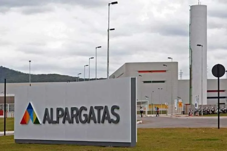 Catamarca: Continúan los reclamos de los ex trabajadores de Alpargatas