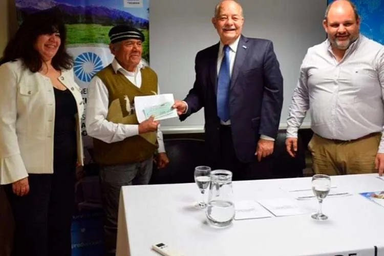 Tucumán: Brindan fondos a cooperativas agropecuarias