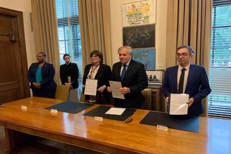 Convenio con la OEA
