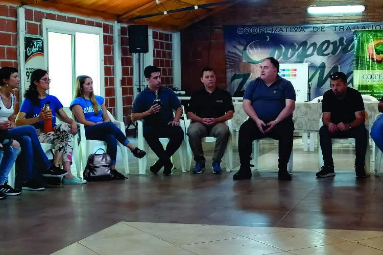 Encuentro de jóvenes de Fecootra y Conarcoop