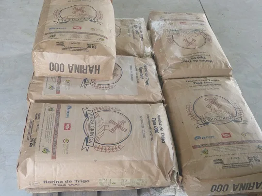 La Riojana y Agrícola Ganadera entregaron productos a precios populares