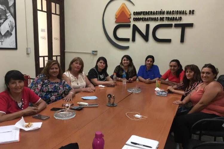Paridad de género en cargos