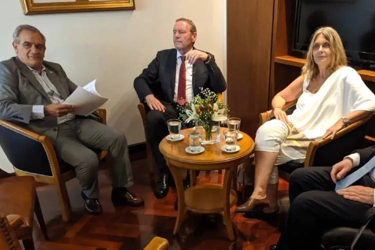 Grupo alemán analiza invertir en cooperativas nacionales