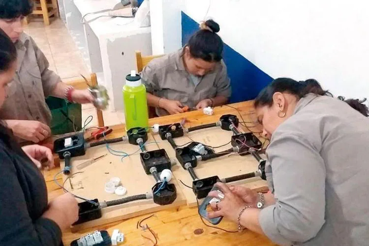 Misiones: Construyendo Dignidad, mujeres de construcción