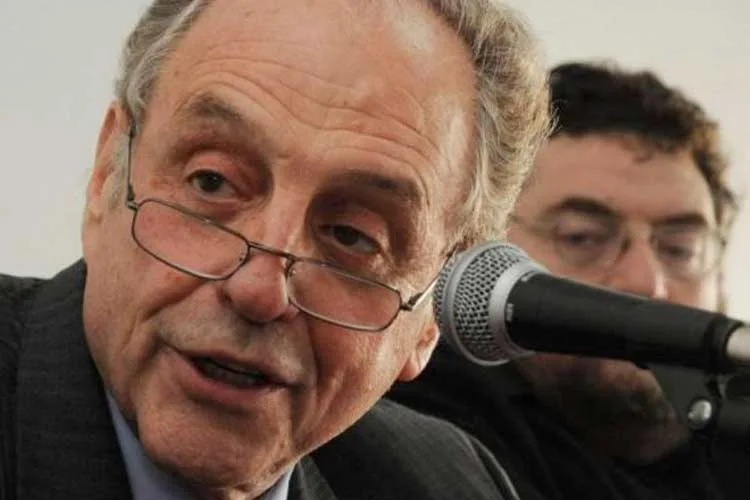 Cooperar repudió las agresiones contra Carlos Heller y el Banco Credicoop