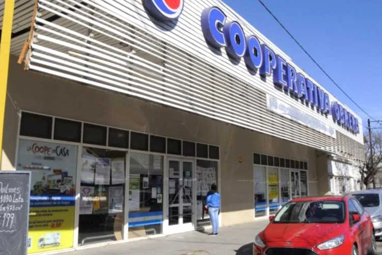 El presidente interino del INAES saludó a la Cooperativa Obrera por sus 100 años