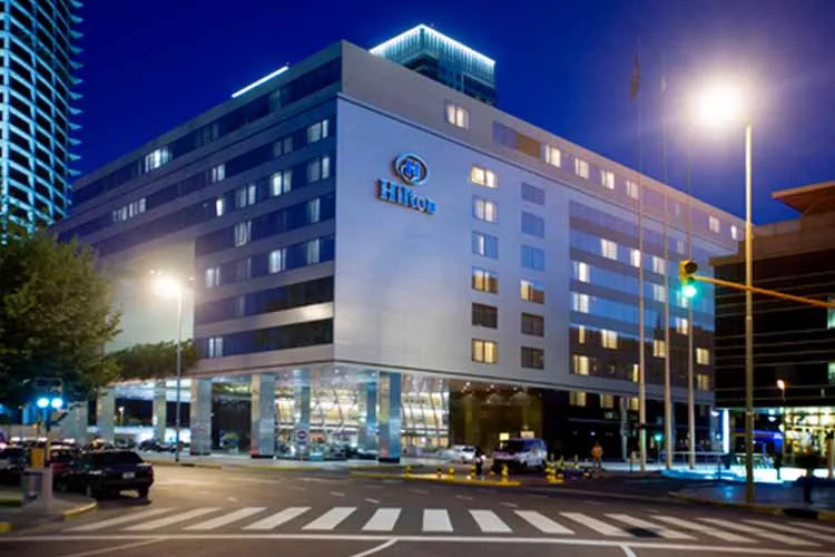 El Hilton Buenos Aires con proveedor cooperativo