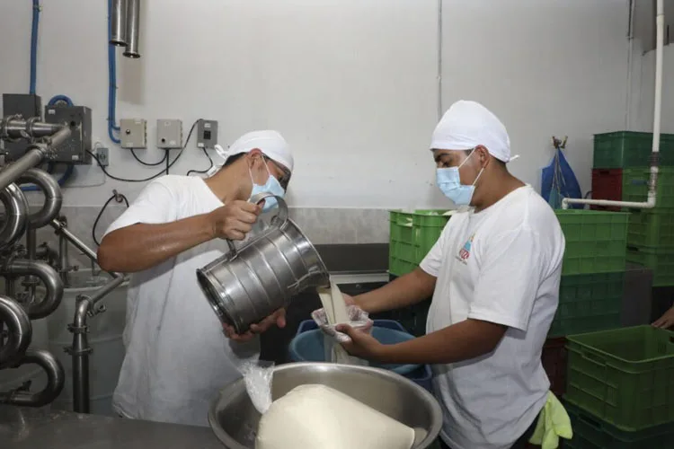Productores del sector lechero en alerta