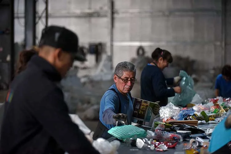 Actividad cooperativa en el Día Mundial del Reciclado