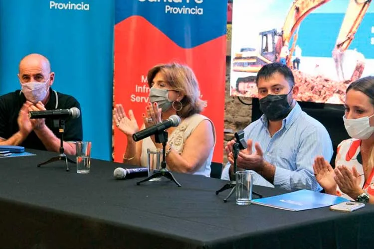 Santa Fe: La provincia capacitará a cooperativas de trabajo para que participen en obras públicas