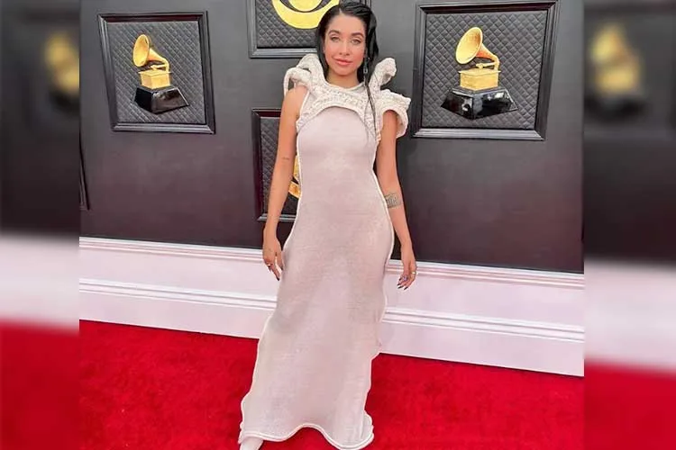 María Becerra llevó al cooperativismo argentino a la alfombra roja de los Grammy 2022
