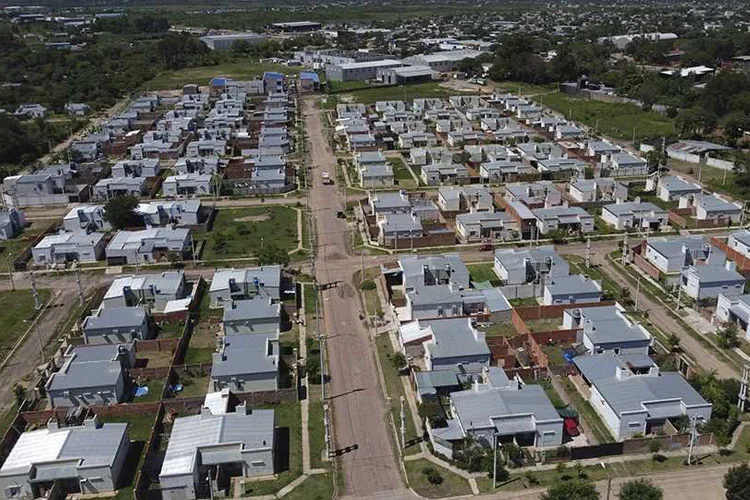 Corrientes: Cooperativas trabajan en la urbanización de 360 lotes