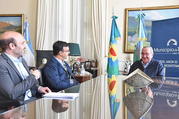 Buenos Aires: Roig visitó varias entidades solidarias de Tandil