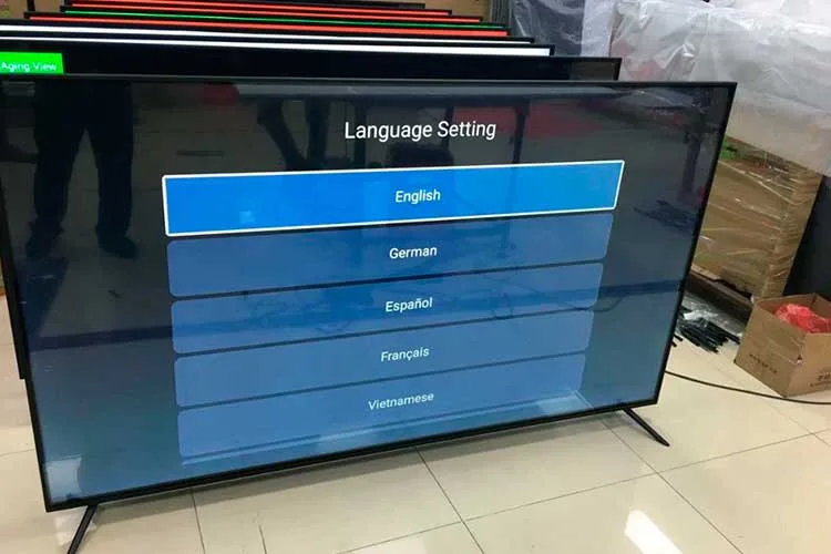 Tierra del Fuego: La Cooperativa Renacer fabricó un Smart TV full HD y su venta es un éxito