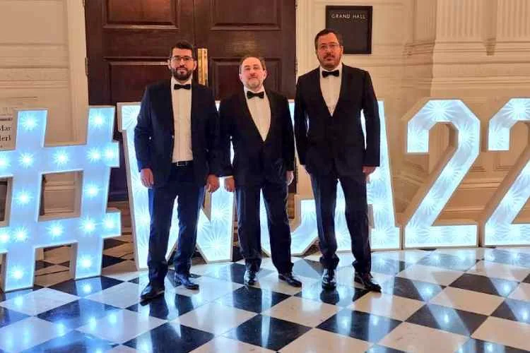Imowi obtuvo el segundo puesto en los World Communication Awards