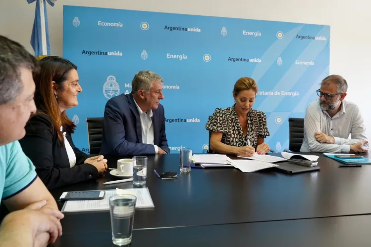 Cooperativas eléctricas más cerca de refinanciar sus deudas con Cammesa