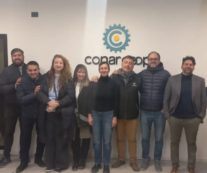 Cooperativas de CONARCOOP Participaron del III Congreso Internacional de AGOL con una Cena en su Nueva Sede