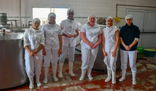 La esforzada historia de la cooperativa quesera Sarandí en Misiones, donde las mujeres lideran