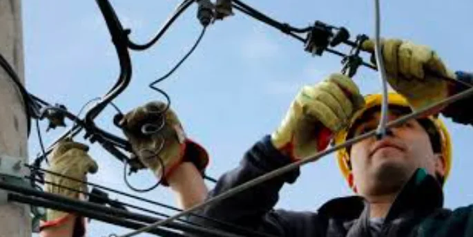 La crisis de las cooperativas eléctricas en Chubut: deuda millonaria y un futuro incierto