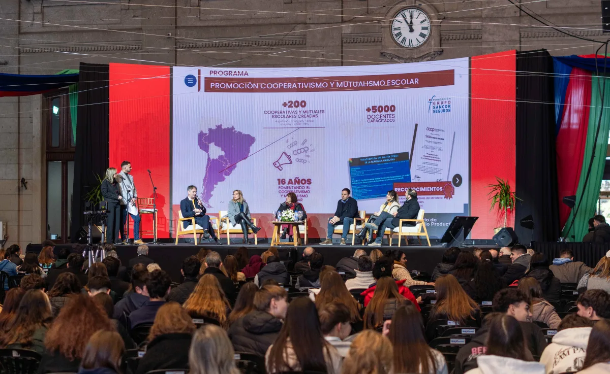 Fundación Grupo Sancor Seguros junto a ICES Superior y la Fe.Coop.E.S participaron del Congreso Internacional de Cooperativas 2025 en Santa Fe