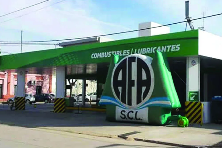 AFA proyecta incrementar el comercio de lubricantes con Shell