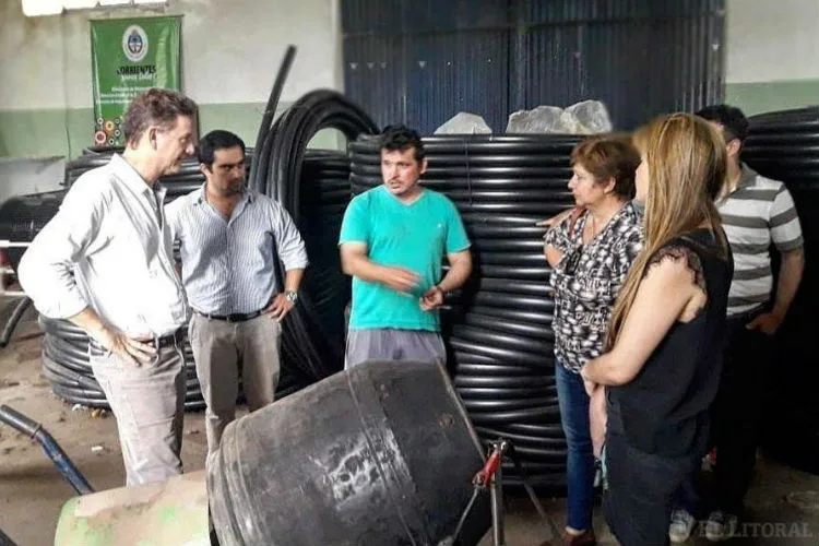 Corrientes: Entregaron maquinarias a cooperativa