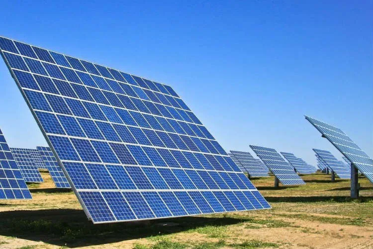 Santa Fe: asociados a cooperativas eléctricas podrán generar energías limpias