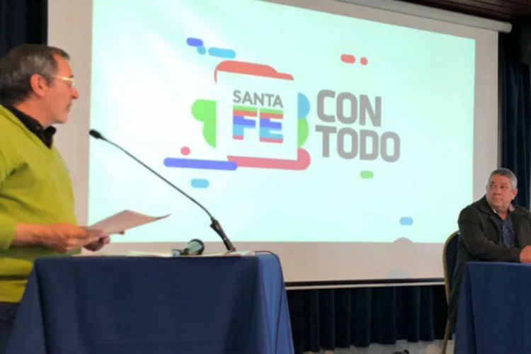 Fondo de Electrificación Rural para Cooperativas Eléctricas