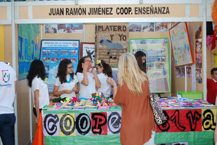 Muestra sobre cooperativismo y mutualismo escolar