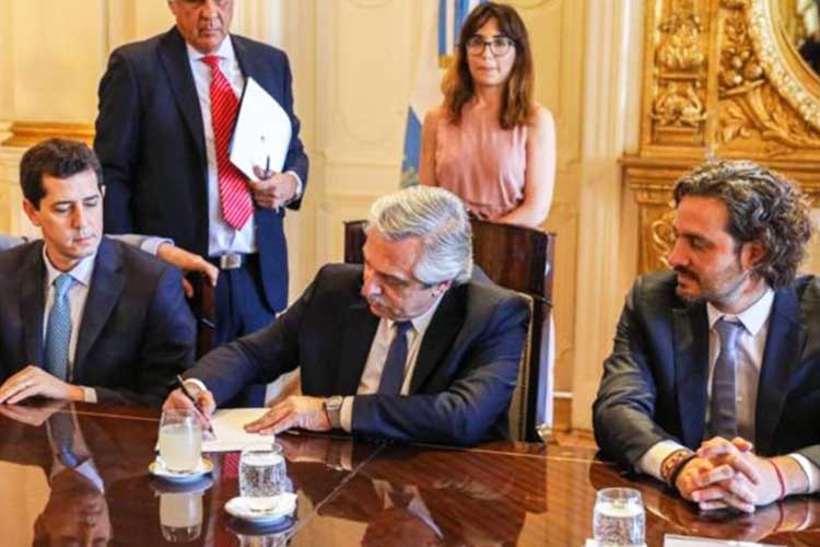 Las cooperativas ante las primeras medidas del gobierno nacional