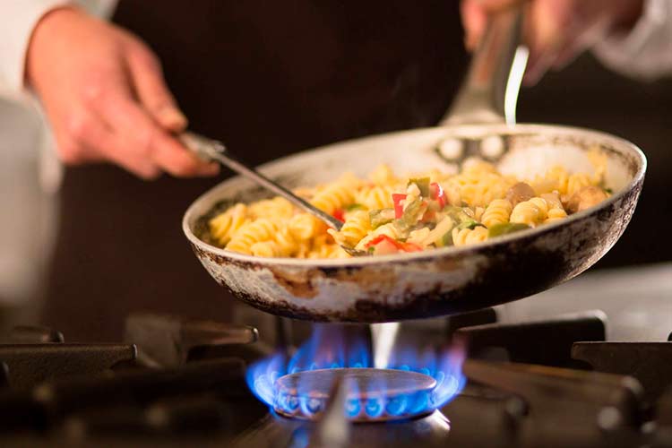 Salta apuesta al cooperativismo