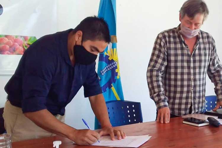 Nace la primera cooperativa de transporte urbano de la Comarca Andina