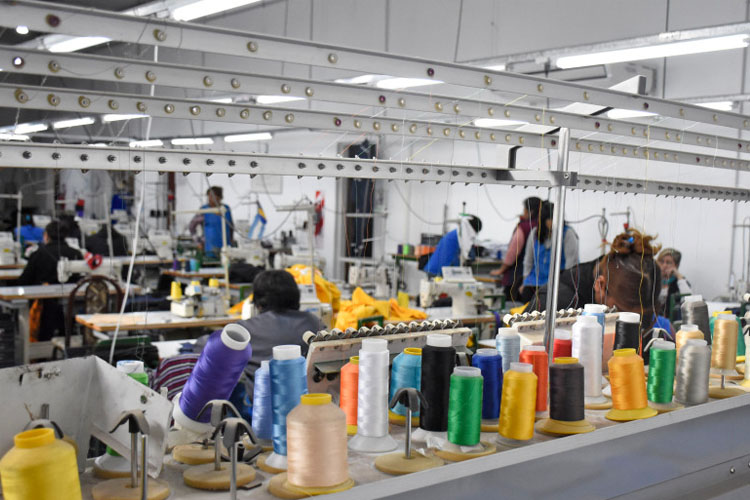 Formosa: El gobierno provincial apuesta al desarrollo cooperativo textil