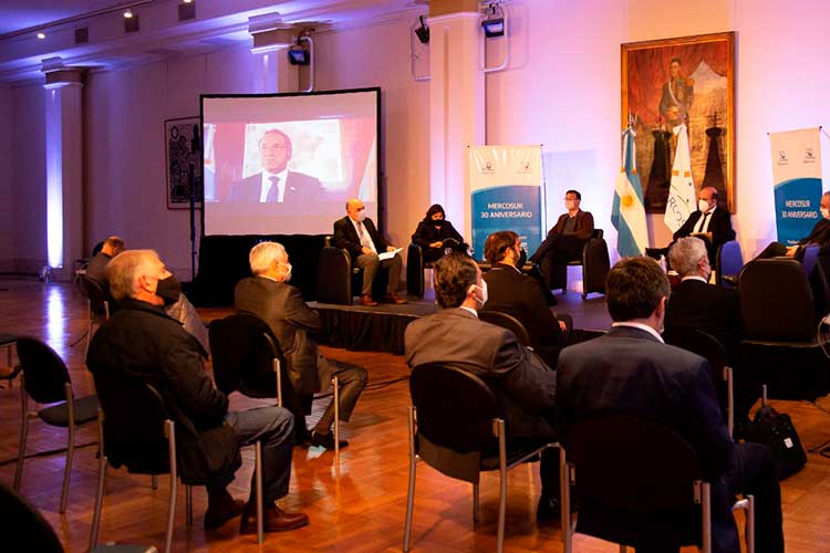 Se realizó un conversatorio de cooperativas exportadoras del Mercosur