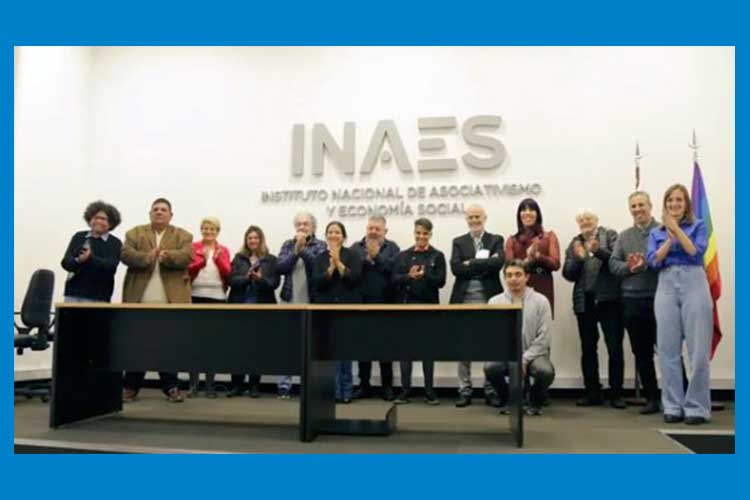 Proyección por la Memoria en el INAES