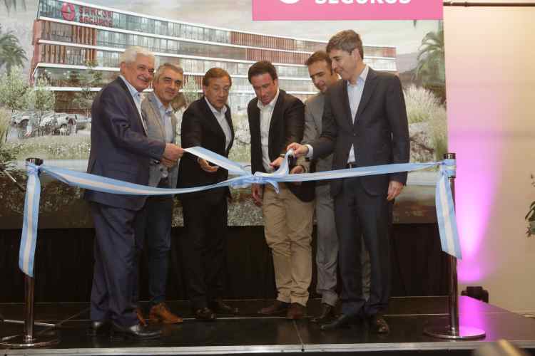 Sancor Seguros presentó un imponente edificio en Mendoza