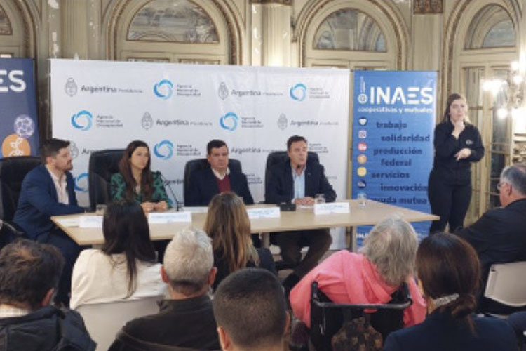 Convenio entre Cooperar, el INAES y Andis